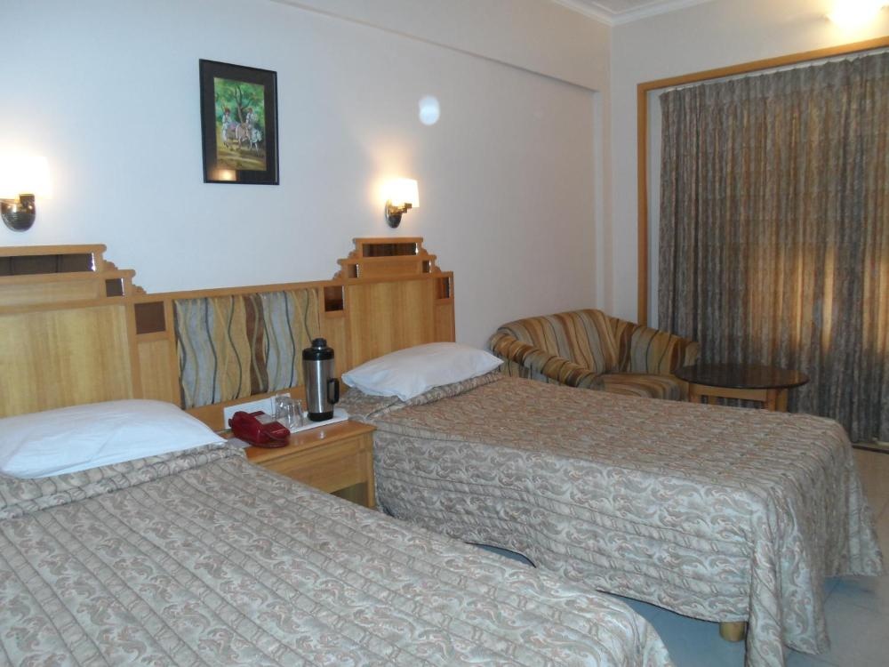 Room image 5