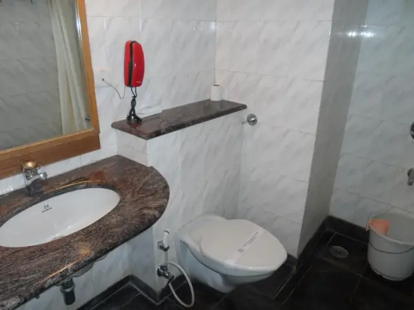 Hotel Kalyan Residency 7